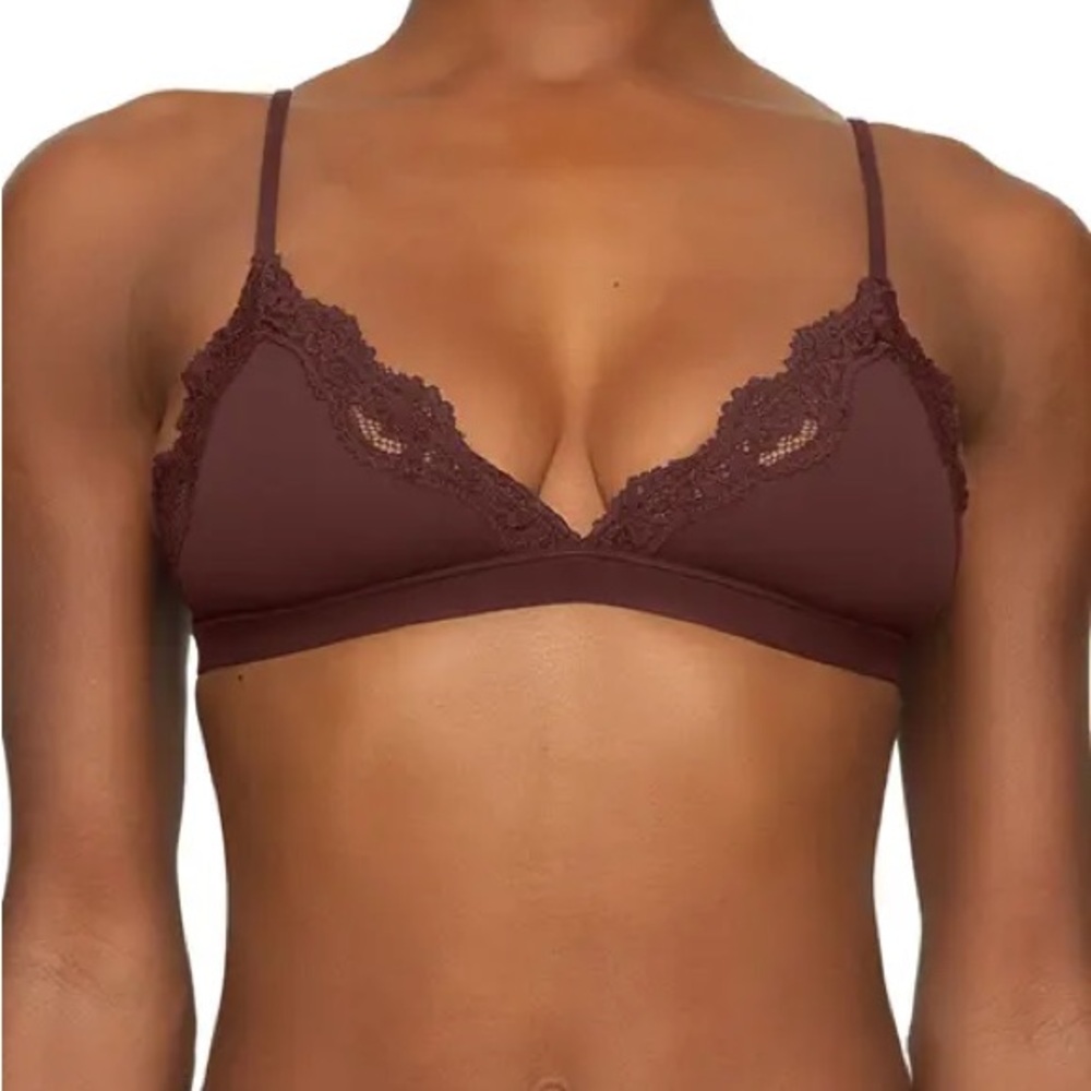 SKIMS Lace Trim Bralette in Deep Brown